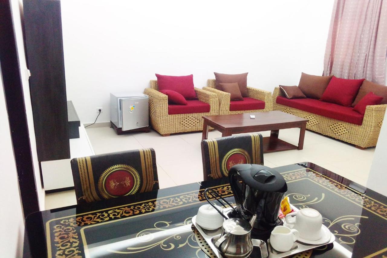 Complexe Hotelier Olympe Korhogo Bagian luar foto