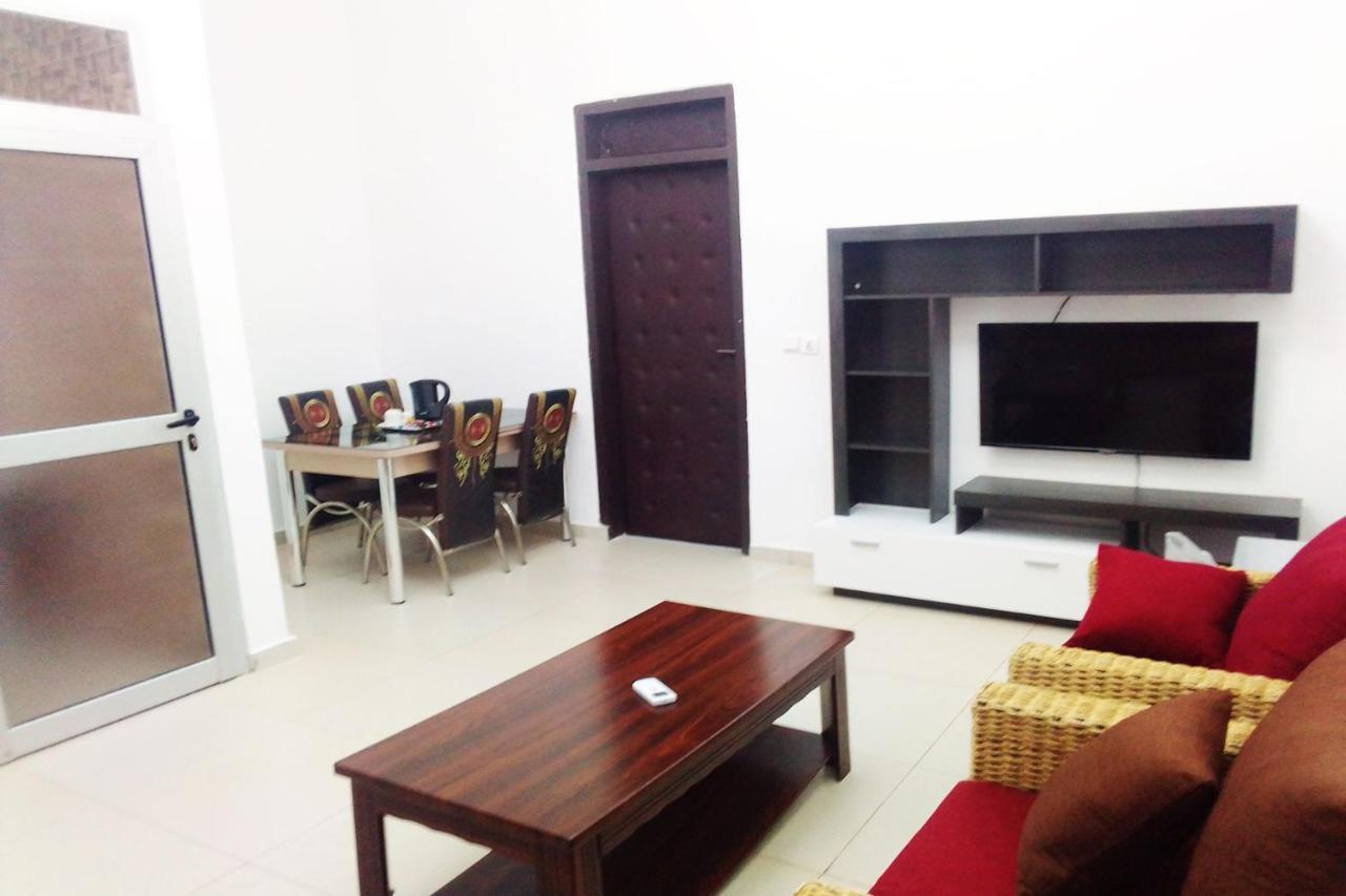 Complexe Hotelier Olympe Korhogo Bagian luar foto