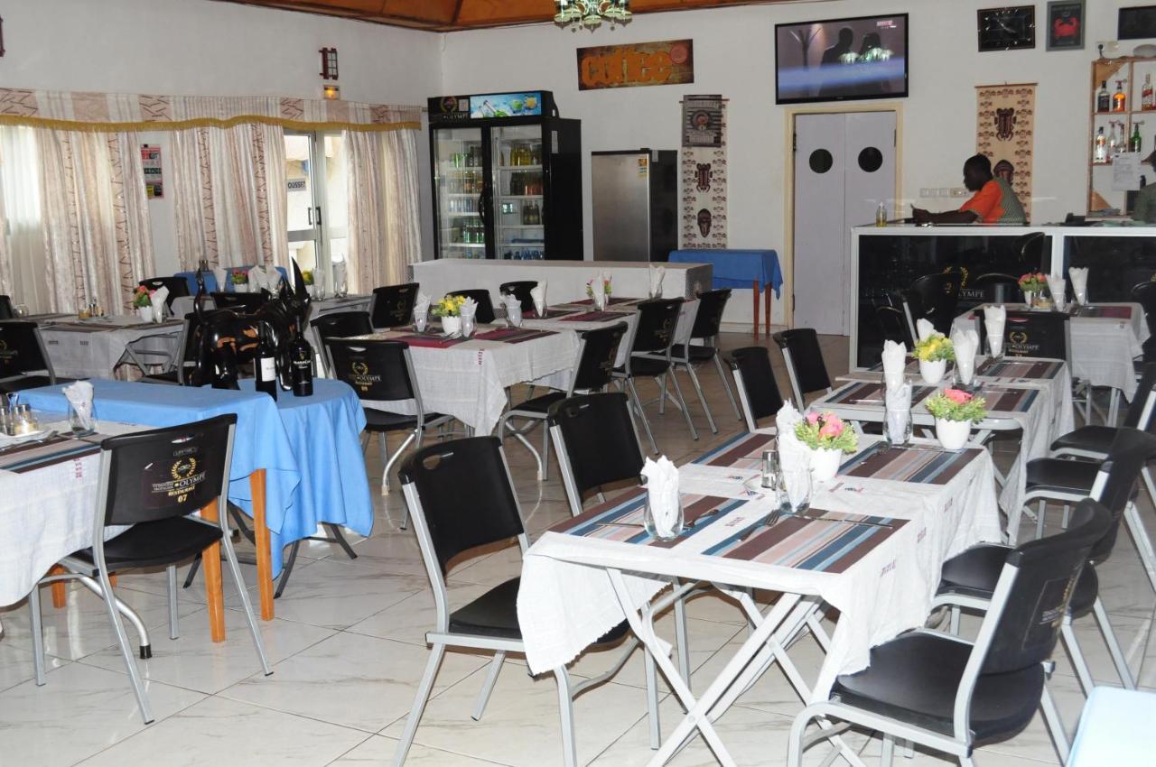 Complexe Hotelier Olympe Korhogo Bagian luar foto
