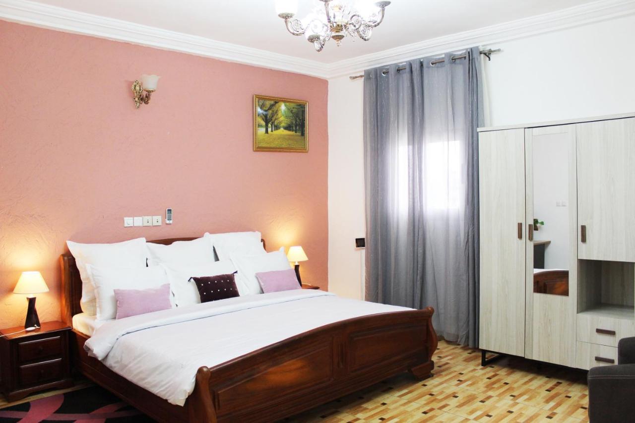 Complexe Hotelier Olympe Korhogo Bagian luar foto
